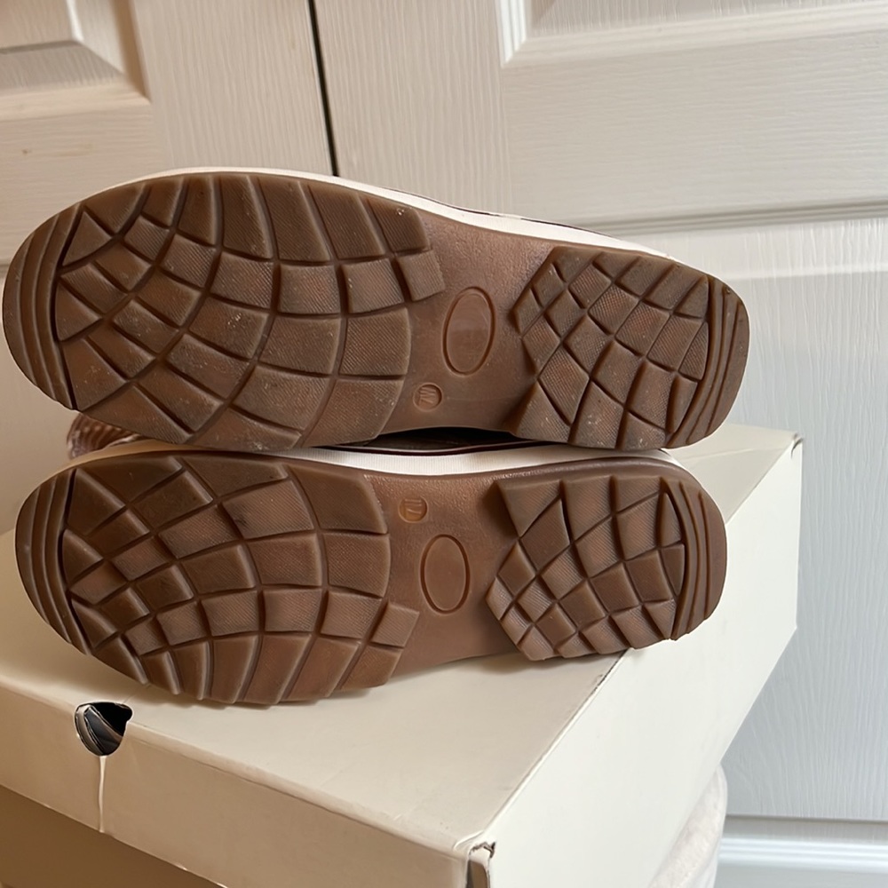 Winter boots - Picture 4 of 4